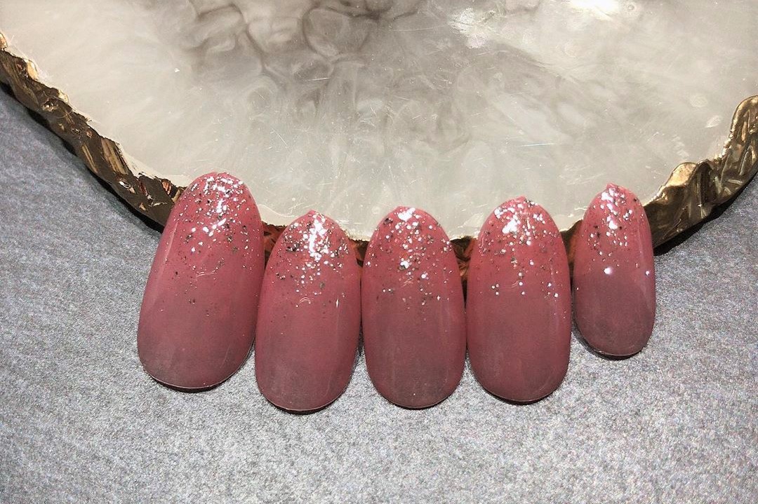 アイネイル エム 爪に優しいパラジェル採用店 Nail